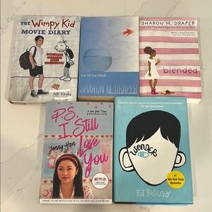 Bundle of Books Teens Fiction Draper, Wonder, Whimpy kid
